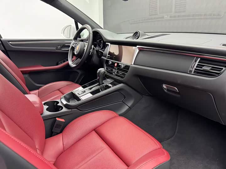 Фото 9 - Porsche Macan