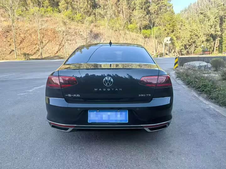 Фото 8 - Volkswagen Magotan