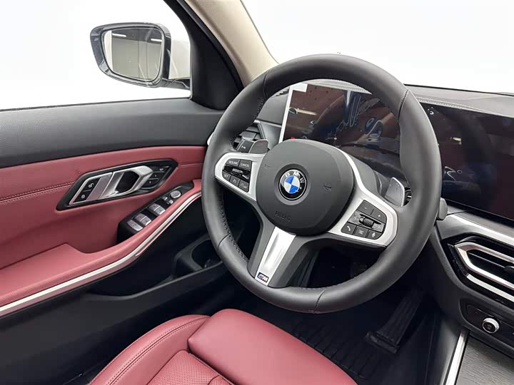 Фото 9 - BMW 3 Series