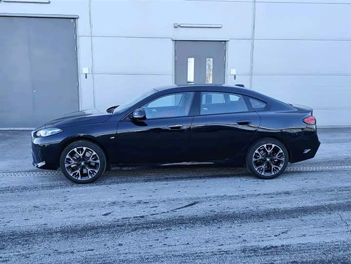 Фото 4 - BMW 2 Series