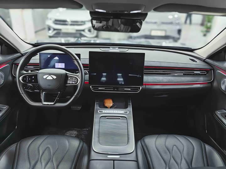 Фото 6 - Chery Fulwin A8L