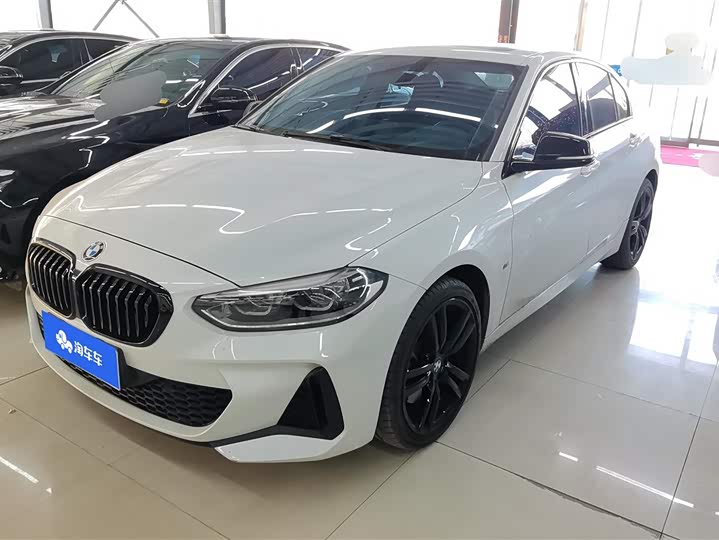 Фото 1 - BMW 1 Series