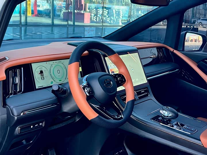 Фото 8 - GAC Trumpchi M8