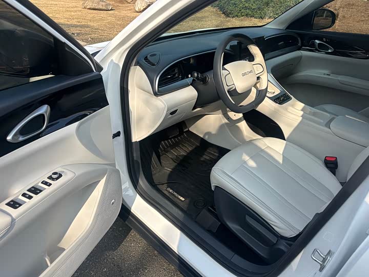 Фото 5 - Geely Galaxy Geome