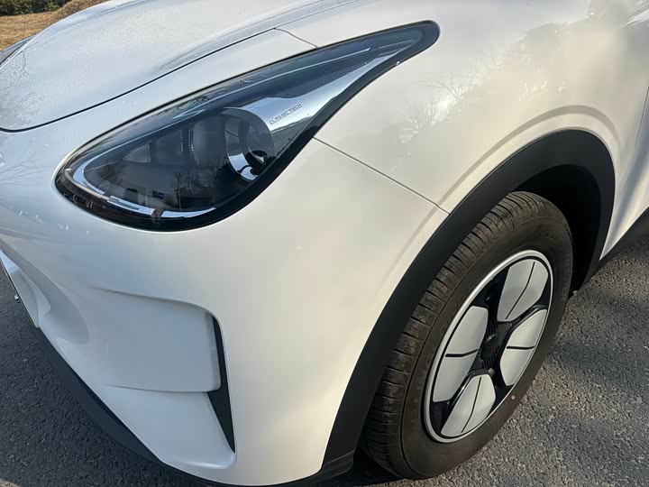 Фото 8 - Geely Galaxy Geome