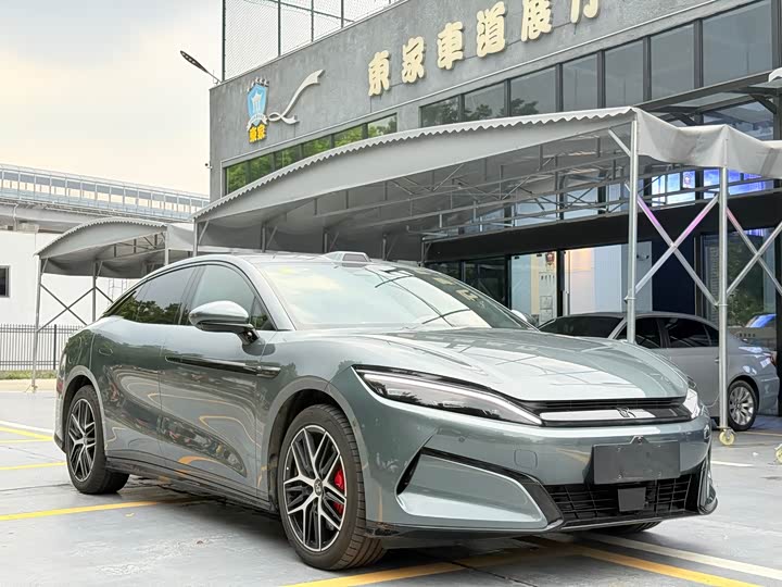 Фото 3 - BYD Han L