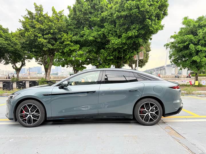 Фото 8 - BYD Han L