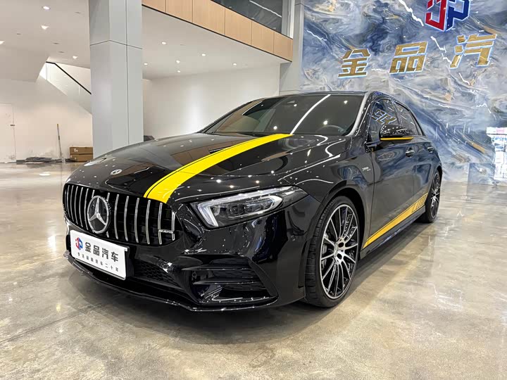 Фото 1 - Mercedes-Benz A-Class AMG