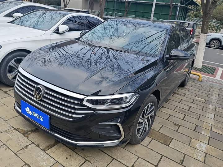 Фото 1 - Volkswagen Lavida