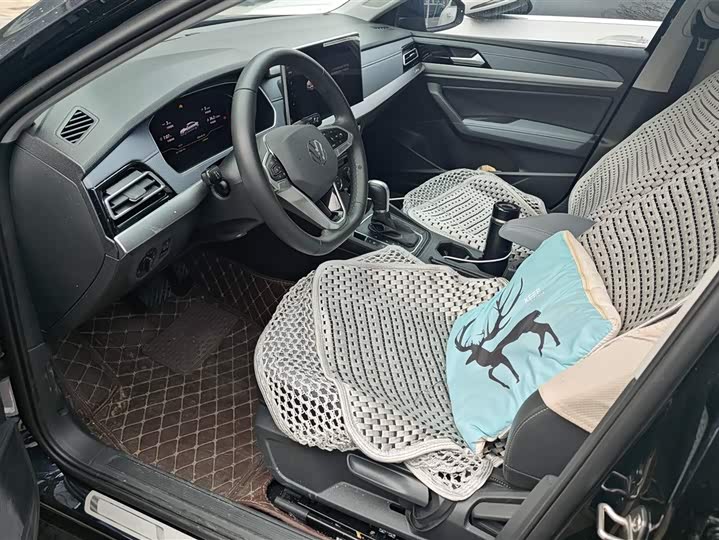 Фото 9 - Volkswagen Lavida