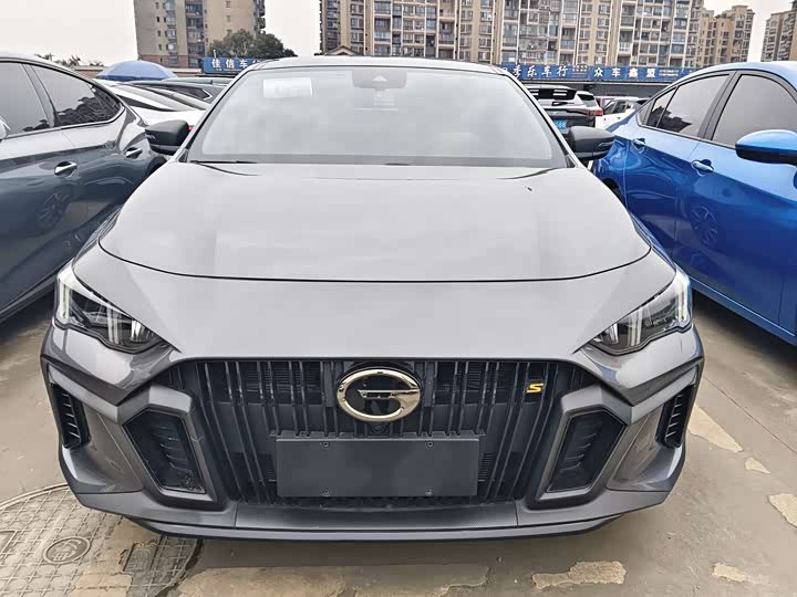 Фото 2 - GAC Trumpchi Empow R