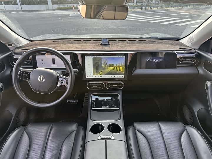 Фото 9 - Leapmotor C11