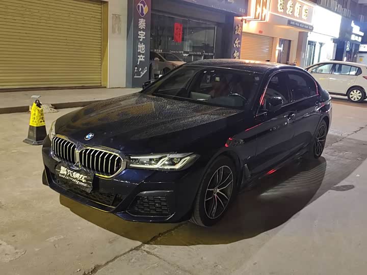 Фото 1 - BMW 5 Series