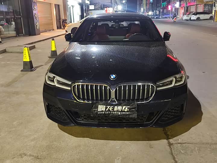 Фото 2 - BMW 5 Series