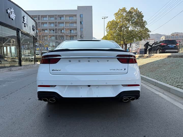 Photo 7 - Geely Preface