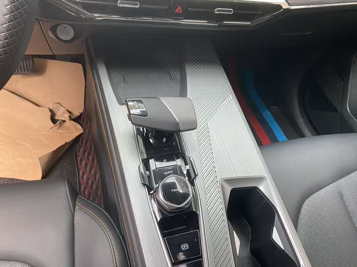 Фото 7 - Changan Oshan Z6