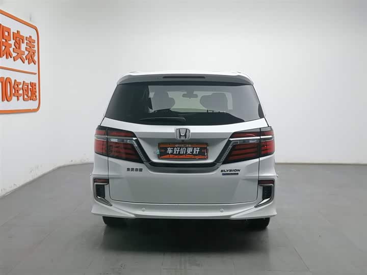 Фото 4 - Honda Elysion