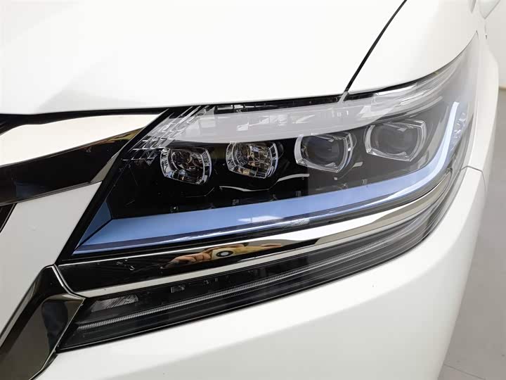 Фото 7 - Honda Elysion