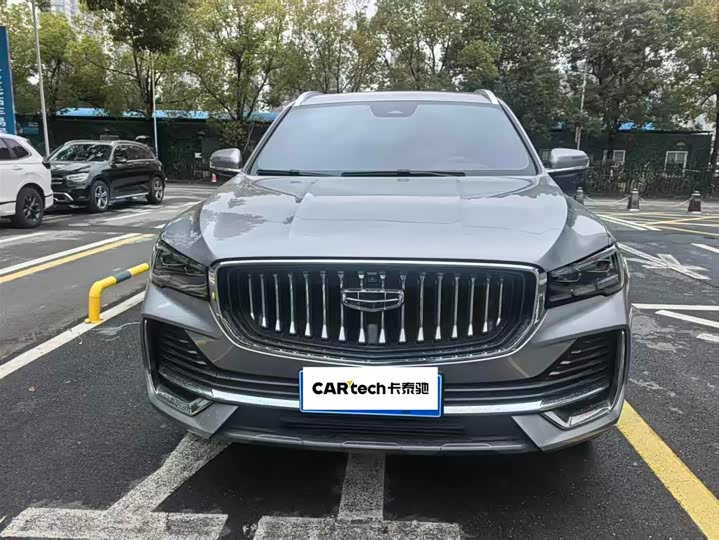 Фото 2 - Geely Monjaro