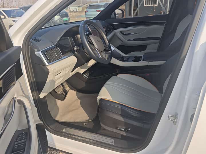 Фото 9 - BYD Song Plus Hybrid/EV