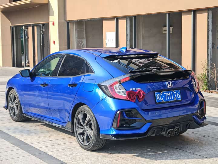 Фото 7 - Honda Civic