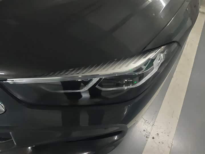 Фото 5 - BMW 8 Series