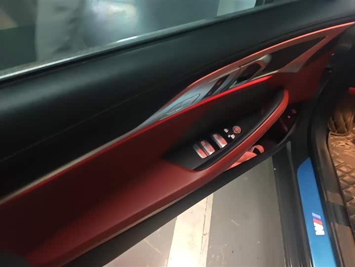 Фото 7 - BMW 8 Series