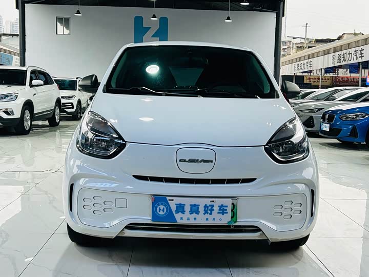 Фото 2 - Roewe Clever