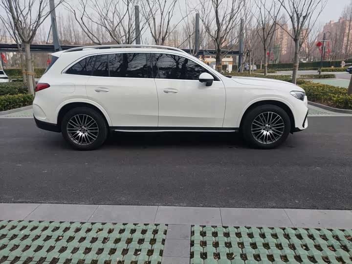 Фото 4 - Mercedes-Benz GLC-Class