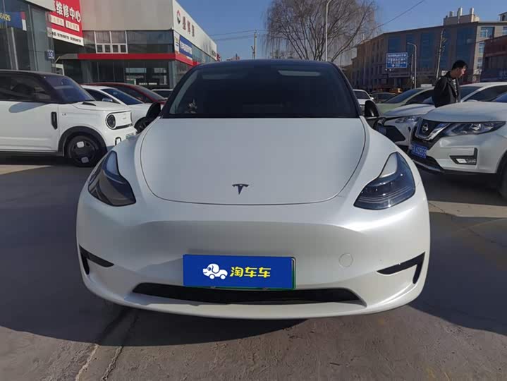 Фото 2 - Tesla Model Y