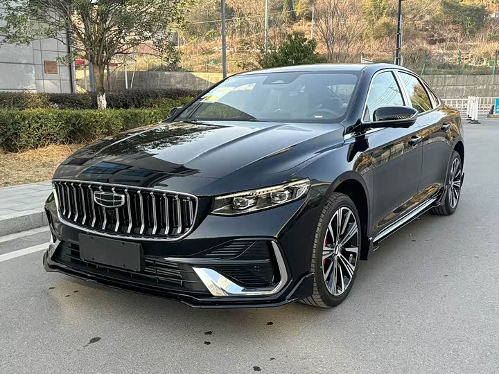 Фото 1 - Geely Preface