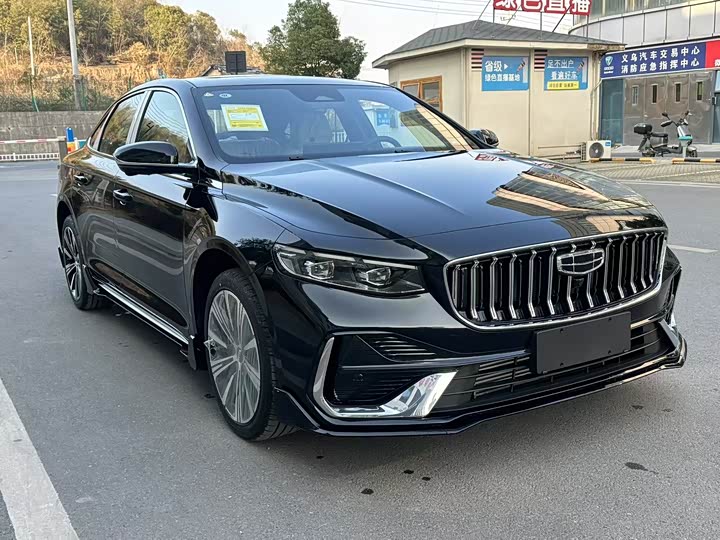 Фото 3 - Geely Preface