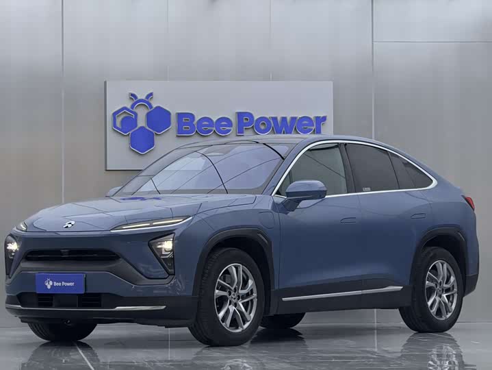 Фото 1 - Nio EC6