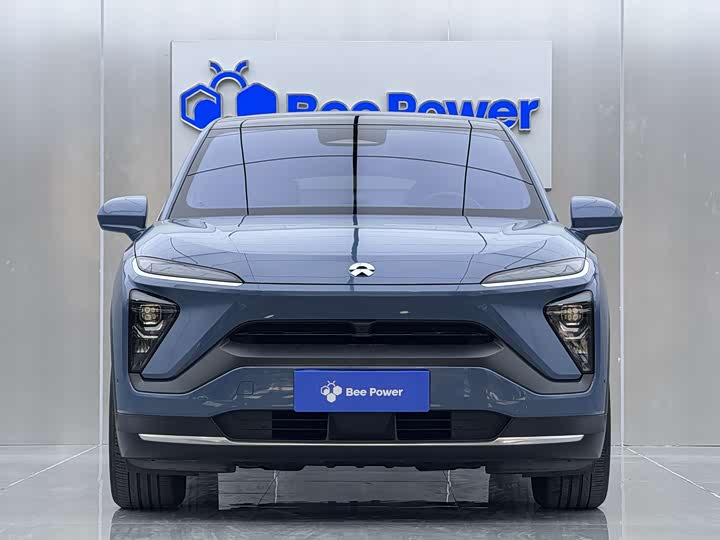 Фото 2 - Nio EC6