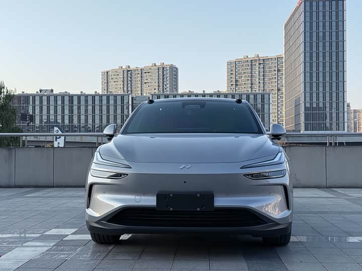 Фото 2 - Nio Onvo L60