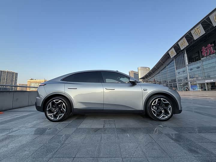 Фото 4 - Nio Onvo L60