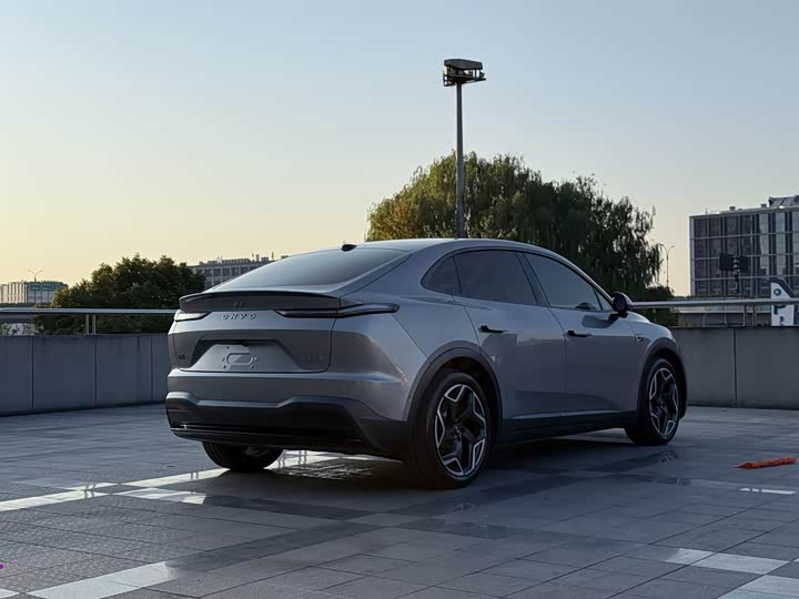 Фото 5 - Nio Onvo L60