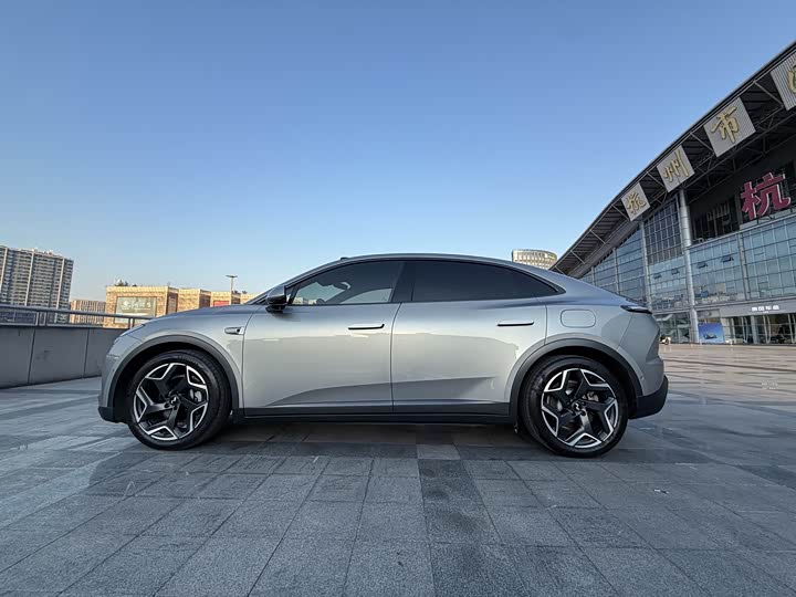 Фото 8 - Nio Onvo L60