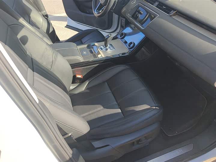 Фото 8 - Land Rover Range Rover Evoque L Hybrid