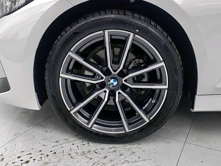 Фото 7 - BMW 3 Series