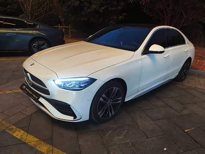 Фото 1 - Mercedes-Benz C-Class Hybrid