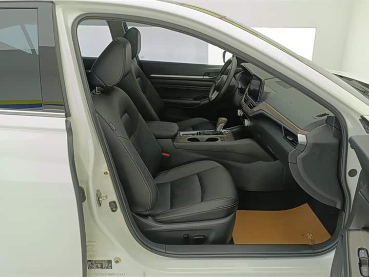 Фото 8 - Nissan Teana