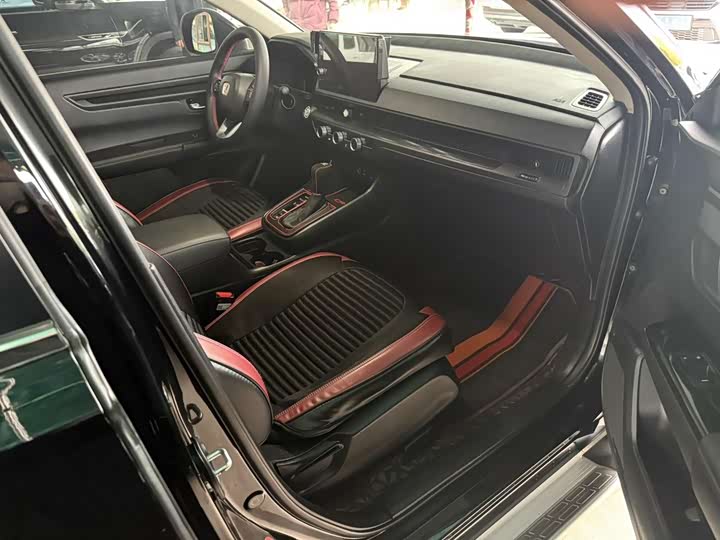 Фото 7 - Honda CR-V