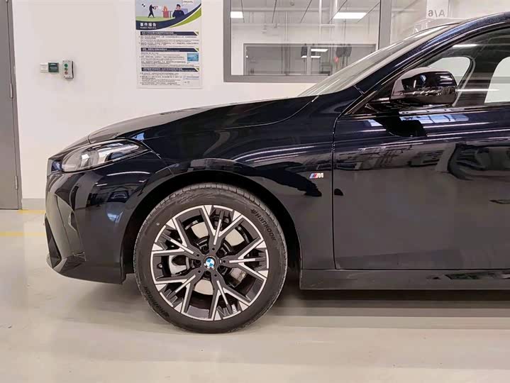 Фото 6 - BMW 2 Series