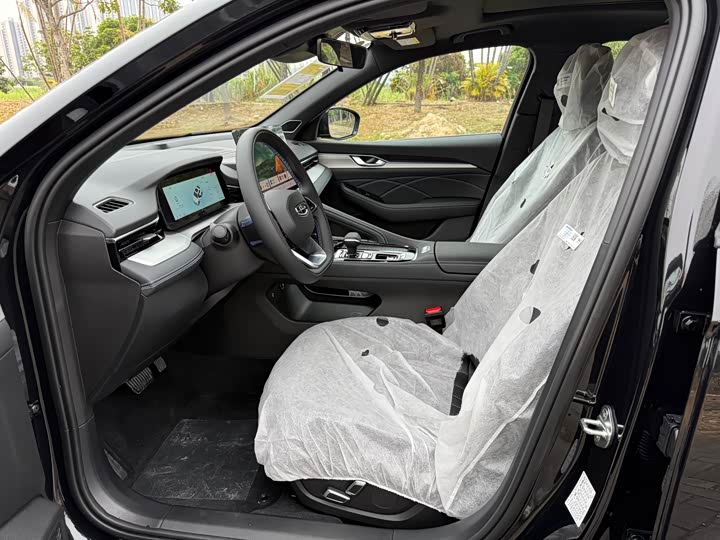 Фото 4 - Geely Preface