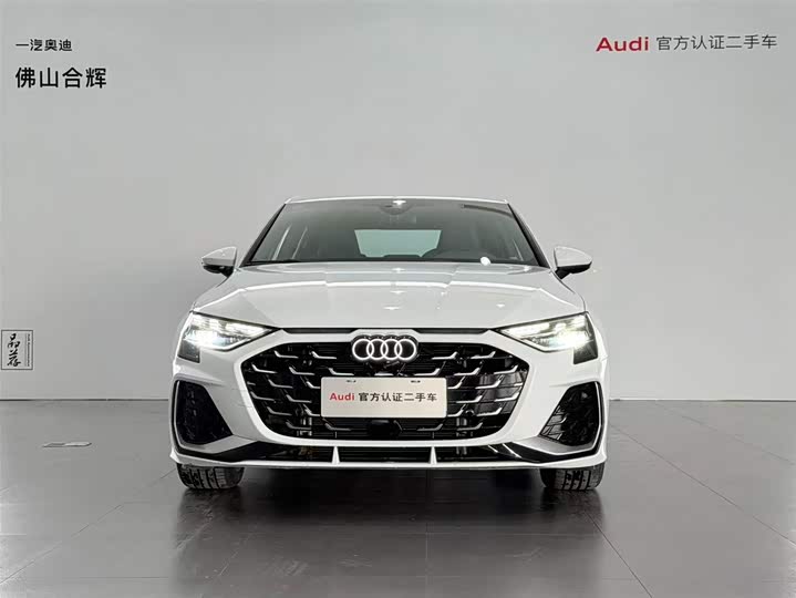 Фото 2 - Audi A3