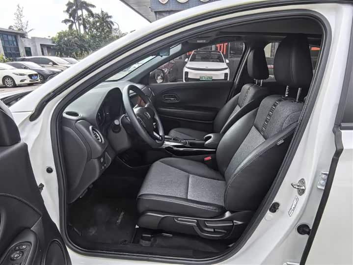 Фото 3 - Honda XR-V