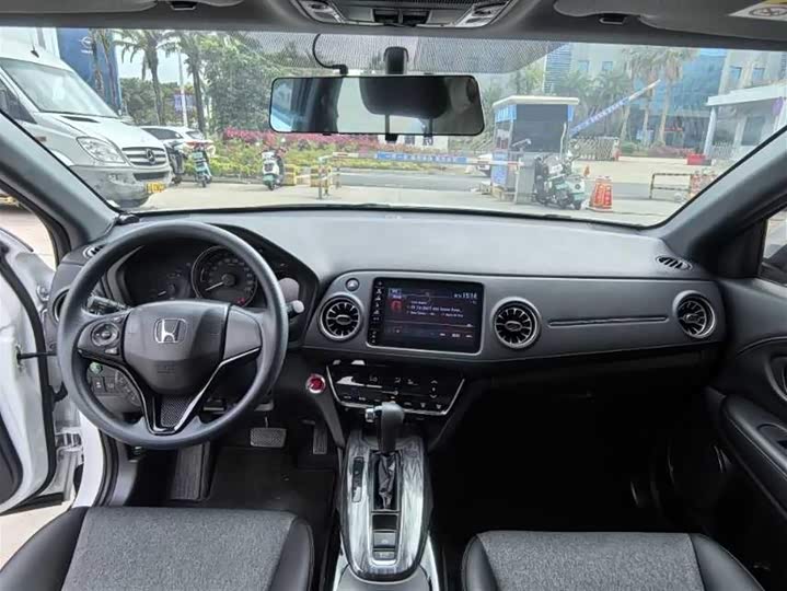 Фото 8 - Honda XR-V