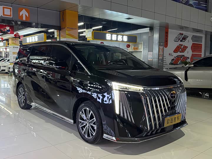 Фото 3 - GAC Trumpchi M8