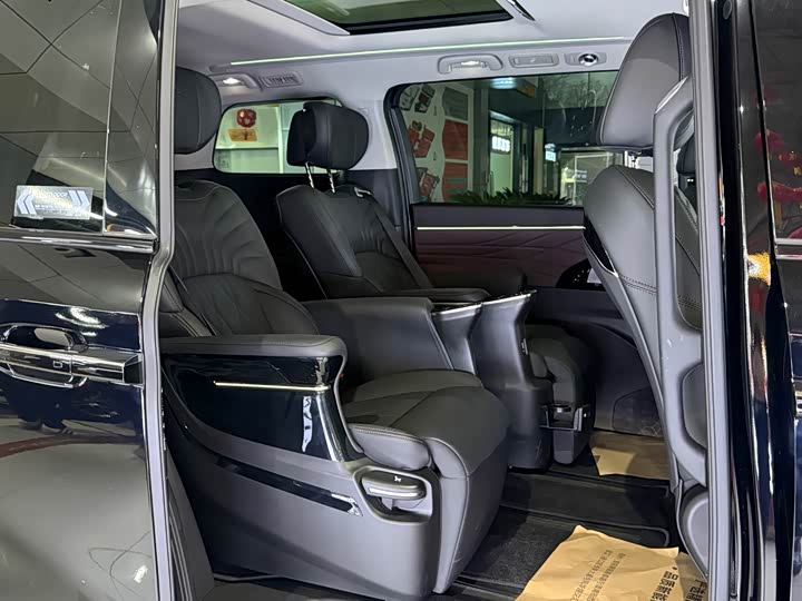 Фото 9 - GAC Trumpchi M8